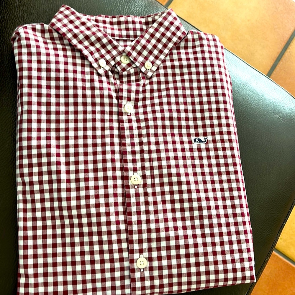 Vineyard bottom down shirt- 💯 Cotton whale Shirt long sleeve . Large size 16